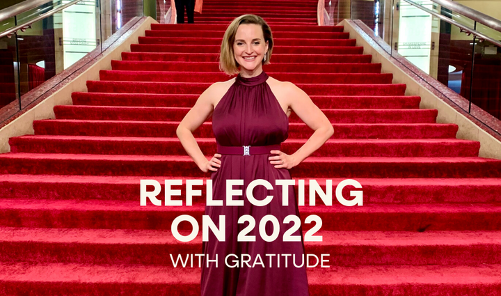 Reflecting On 2022 With Gratitude (And Gifs)